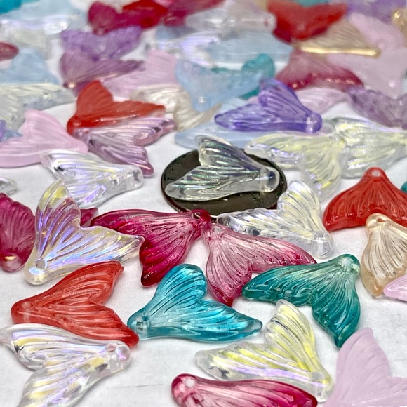 70pc GLASS Mermaid Tails Charms Jewelry Making Crafting DIY Bracelets 925 Bundle - Picture 15 of 16
